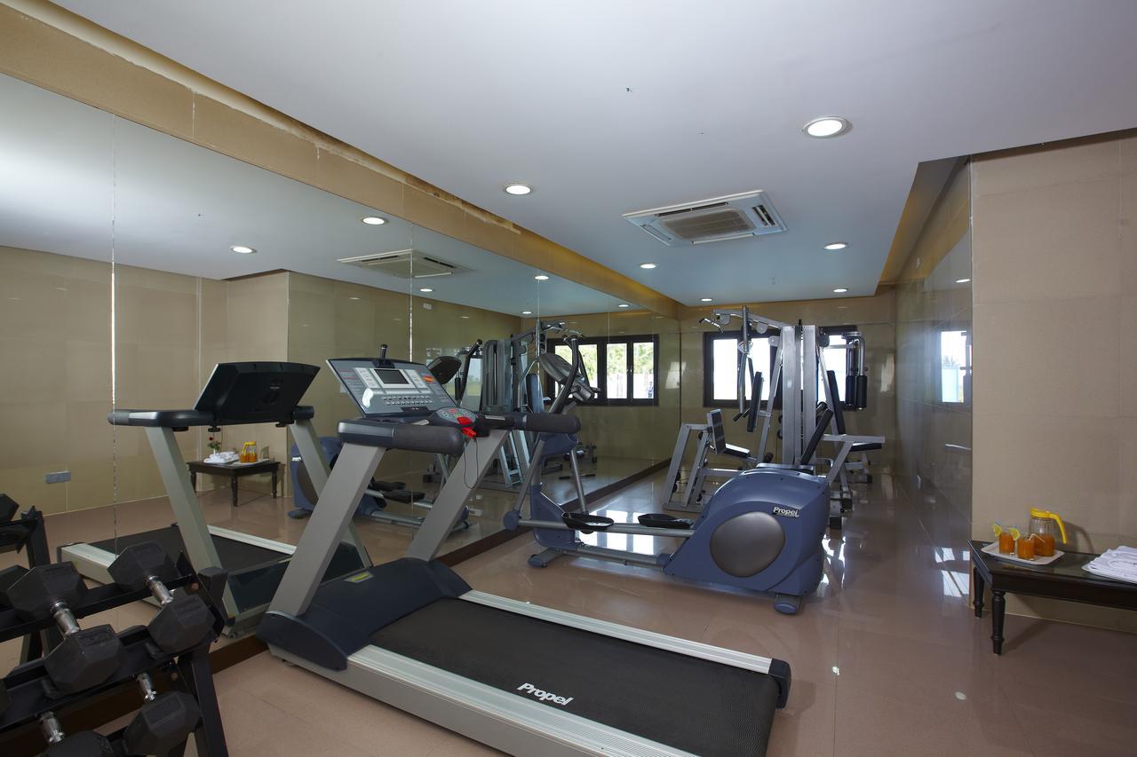 Rns Golf Resort & Nature Cure Centre Māvalli Esterno foto